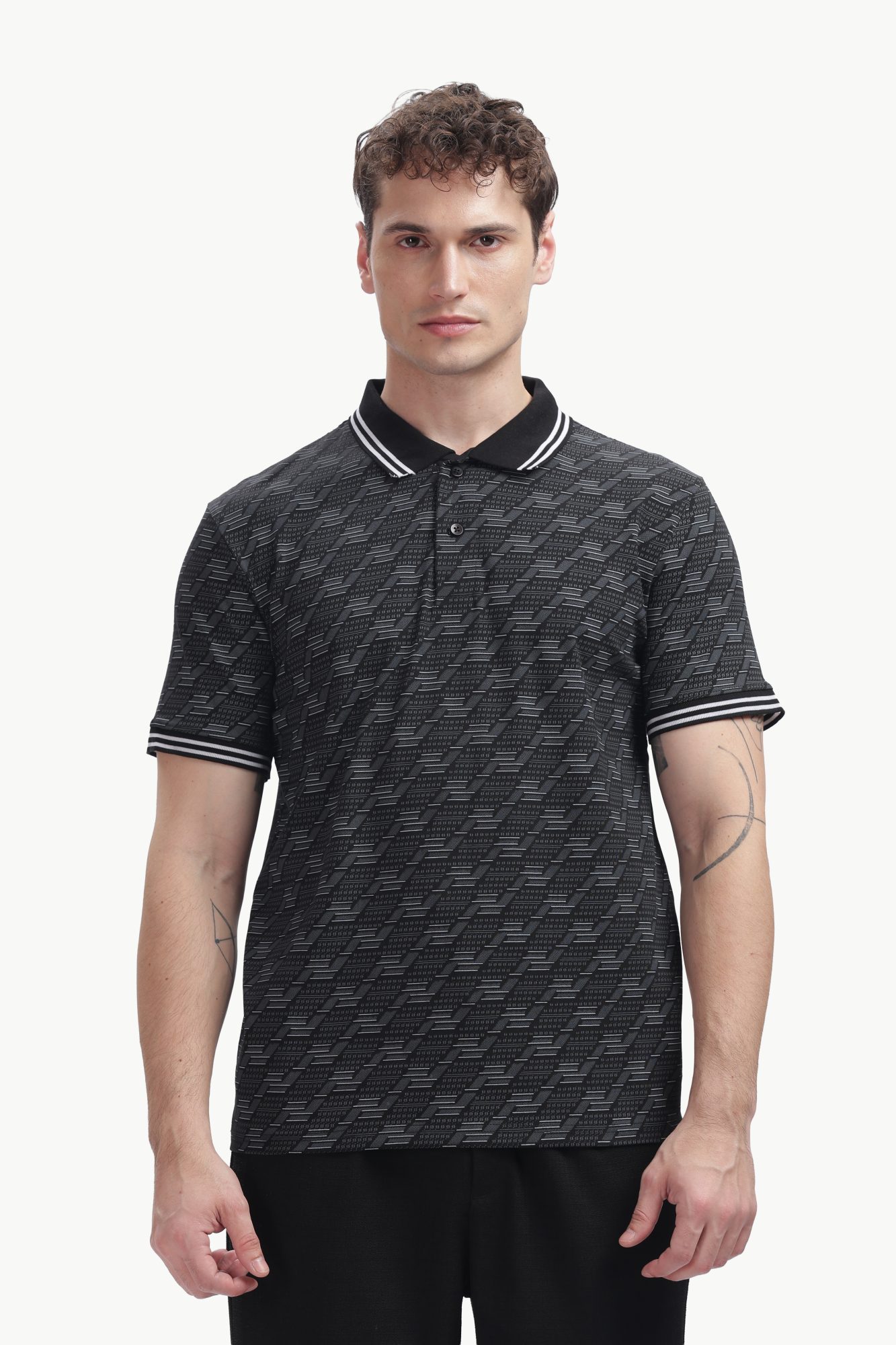 Noir Pattern Polo, front