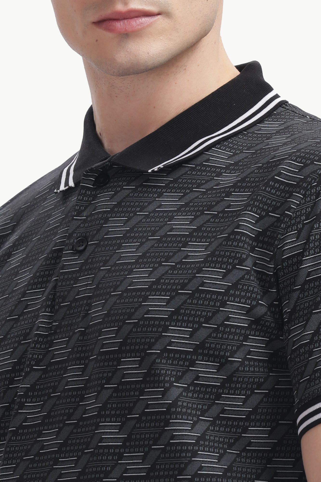 Noir Pattern Polo, close detail