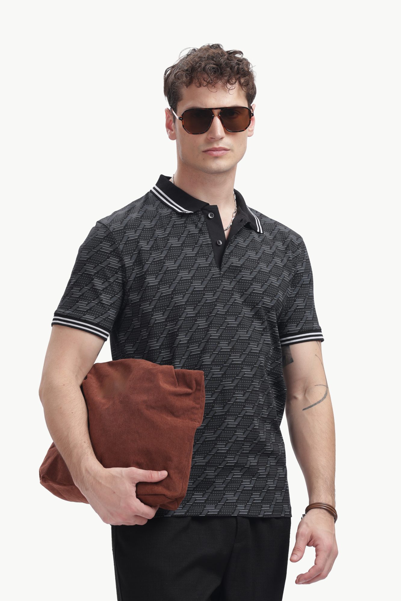 Noir Pattern Polo, styled close